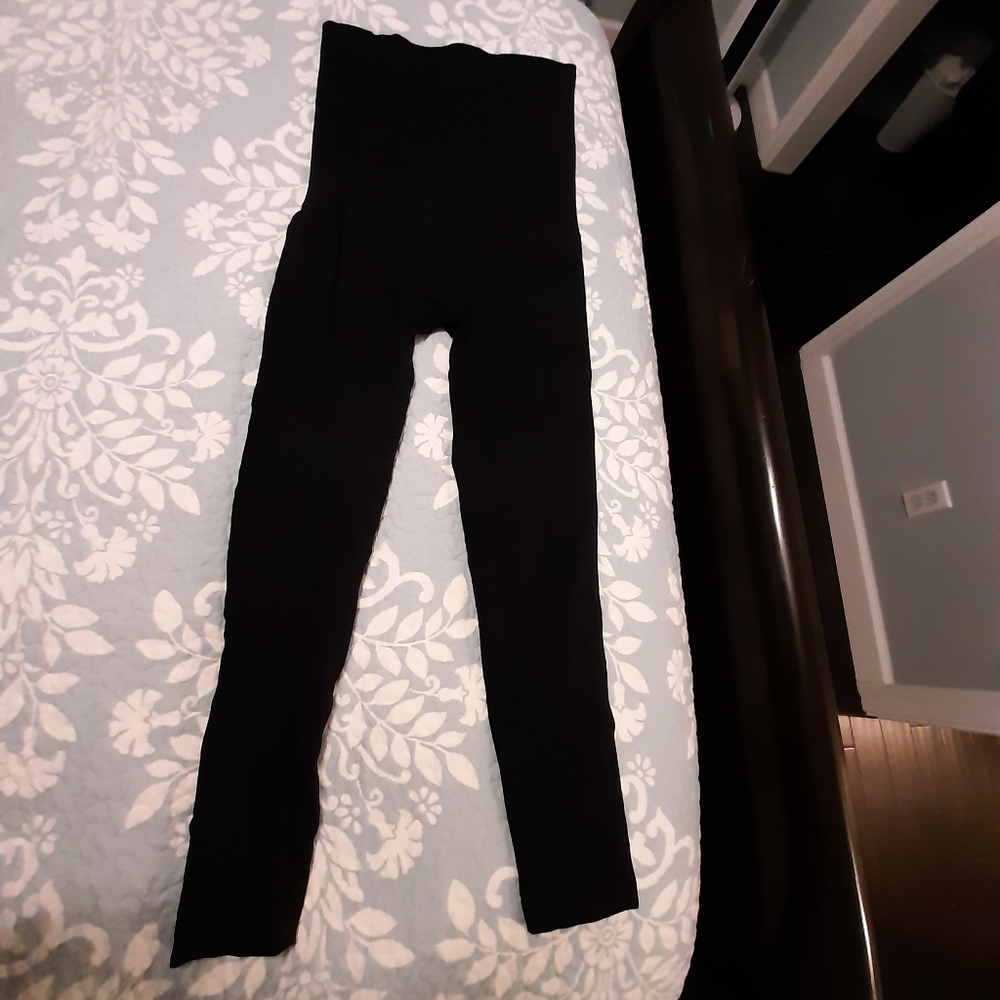 NWOT Lane Bryant Ultra high-waist seamless shaping leggings size C/D Black